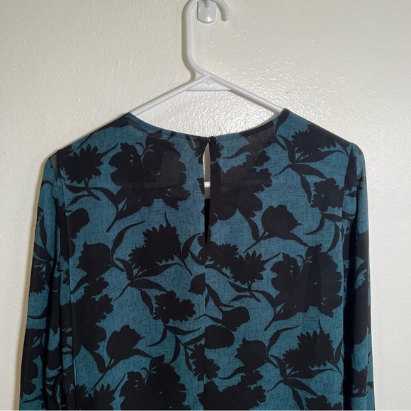 Forever 21 Contemporary Blouse Green Black Floral Wrap Side S - Picture 7 of 9